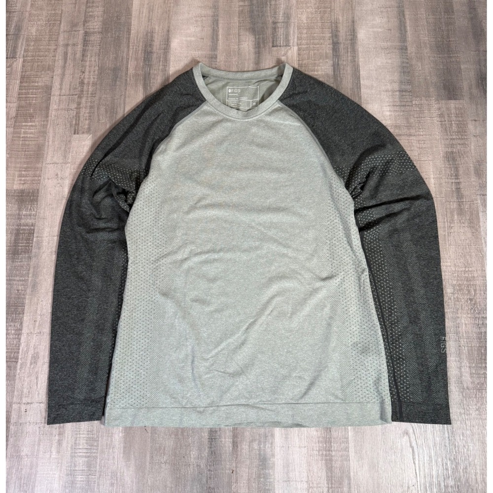 FIGS Seamless Long Sleeve Scrub Top Layer Grey Raglan W23KW1030 XL